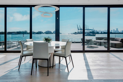 Global4Business-international-investments-livable-yacht-miami-house-yacht-living-terrace-2